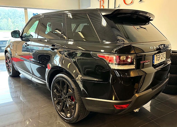 Land Rover Range Rover Sport 4 of 26