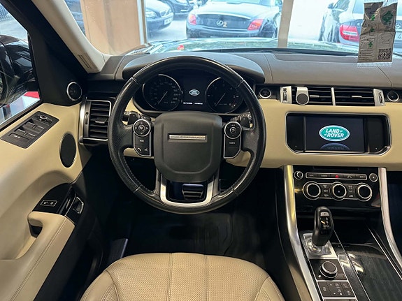 Land Rover Range Rover Sport 15 of 26