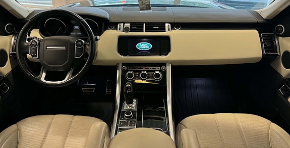 Land Rover Range Rover Sport 10 of 26
