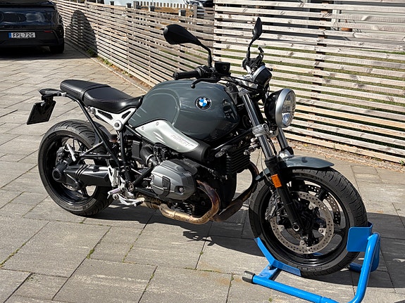 BMW R nineT Pure 13 of 14
