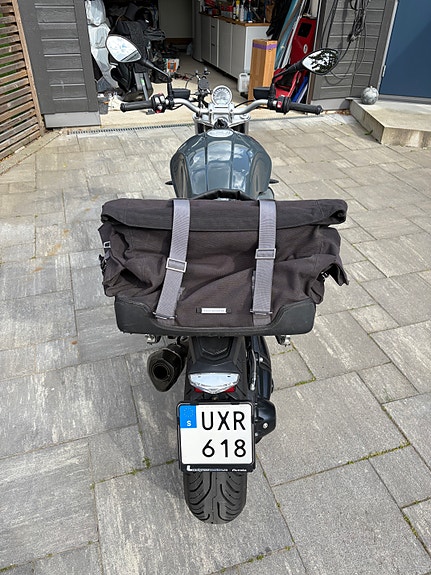 BMW R nineT Pure 5 of 14