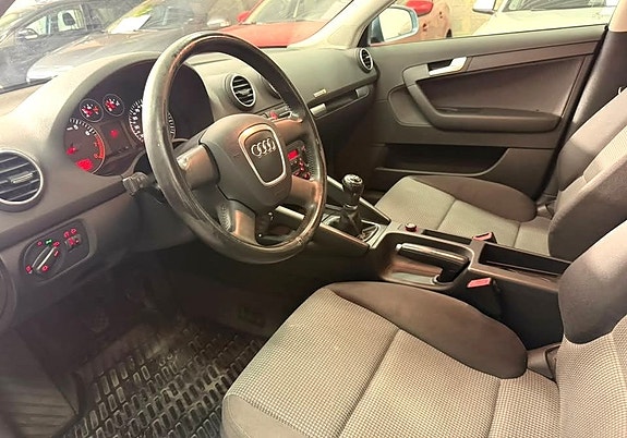 Audi A3 8 of 22