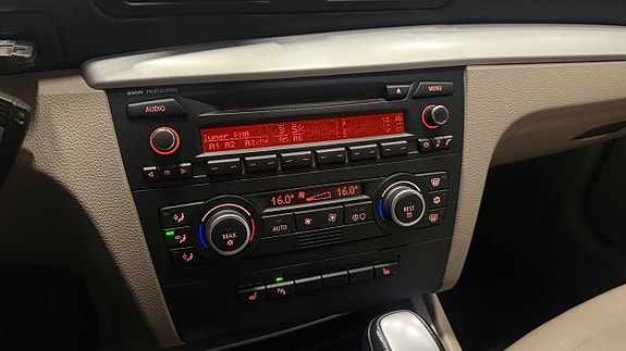 BMW 120d 18 of 26