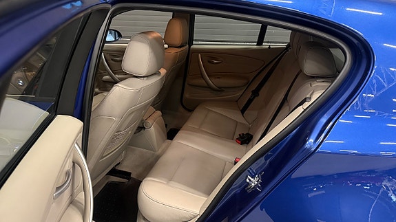 BMW 120d 13 of 26