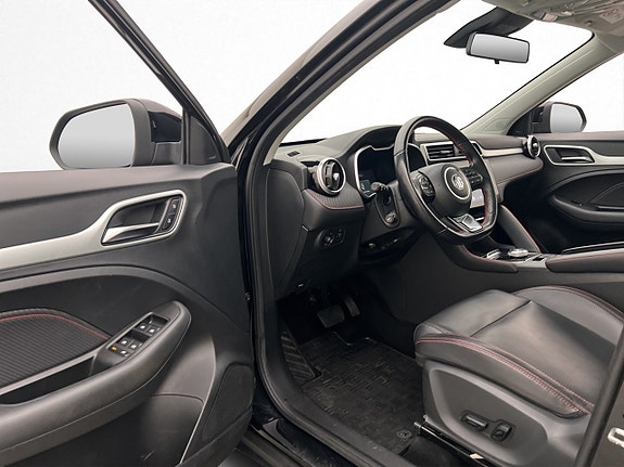 MG ZS 11 of 30
