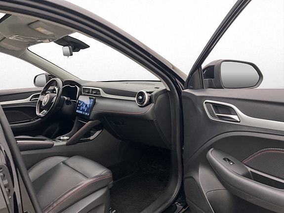 MG ZS 26 of 30