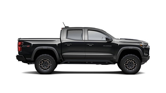 Chevrolet Colorado 2 of 28