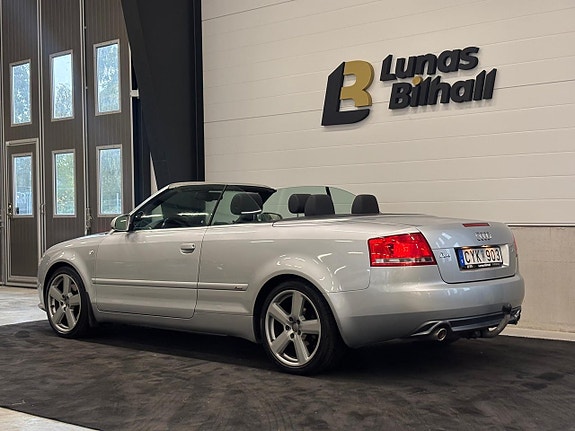 Audi A4 4 of 22