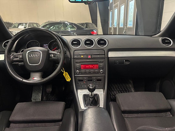 Audi A4 9 of 22