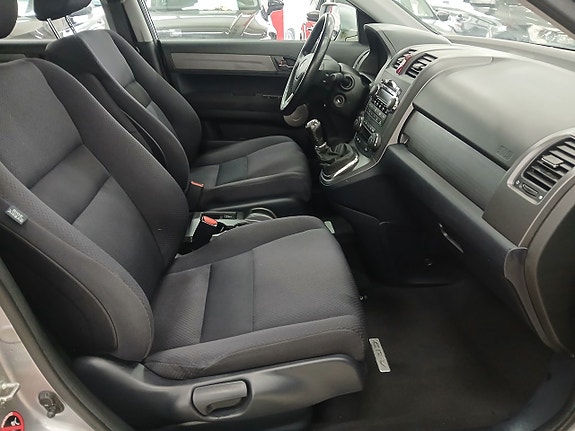 Honda CR-V 14 of 18