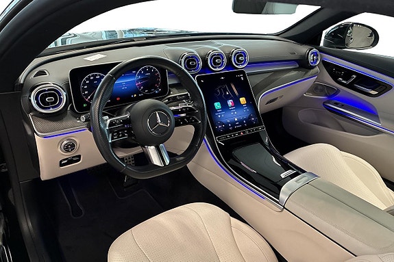 Mercedes-Benz CLE300 8 of 26