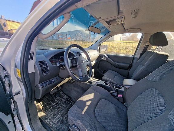 Nissan Navara 8 of 11