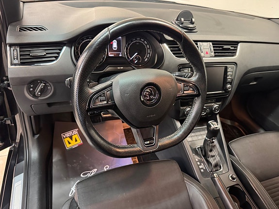 SKODA OCTAVIA RS 2.0 TDI 184ch DSG - CHAUFFAGE AUXILIAIRE - ATTELAGE - GPS - RÉGULATEUR ADAPTATIF - XÉNON