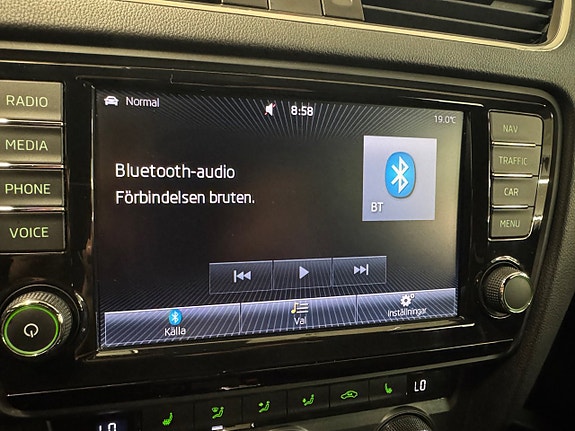 SKODA OCTAVIA RS 2.0 TDI 184ch DSG - CHAUFFAGE AUXILIAIRE - ATTELAGE - GPS - RÉGULATEUR ADAPTATIF - XÉNON