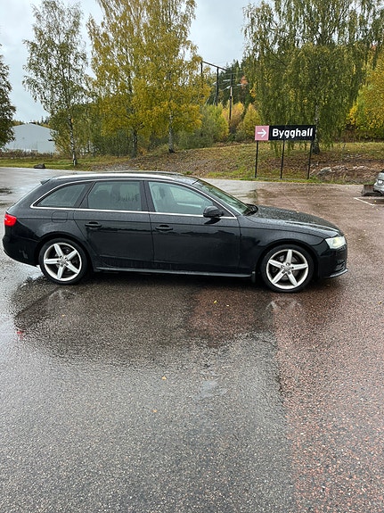 Audi A4 3 of 5