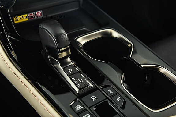 Lexus NX450h+ 18 of 24
