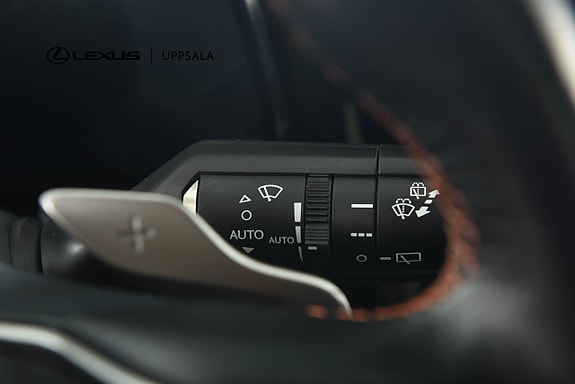 Lexus NX450h+ 17 of 24