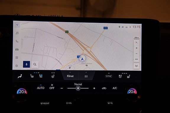 Lexus NX450h+ 20 of 24