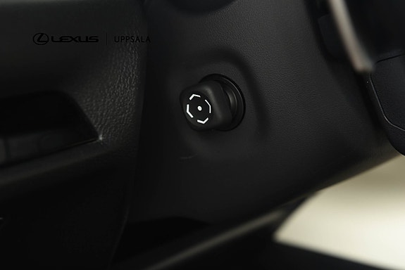 Lexus NX450h+ 14 of 24