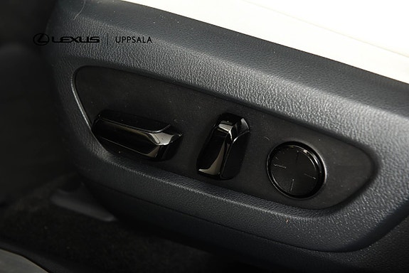 Lexus NX450h+ 12 of 24