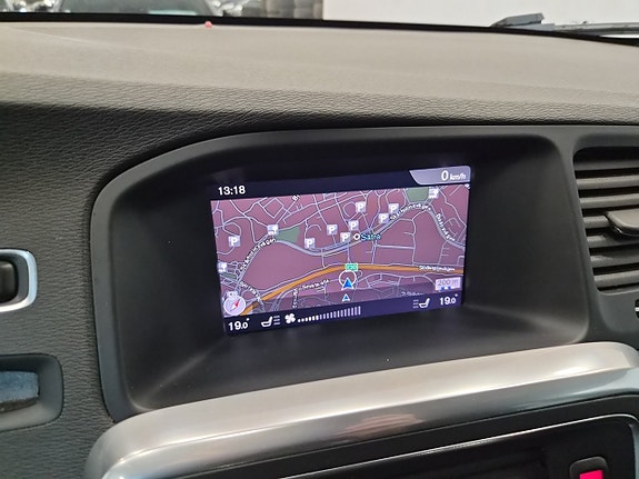 Volvo S60 Cross Country 16 of 17