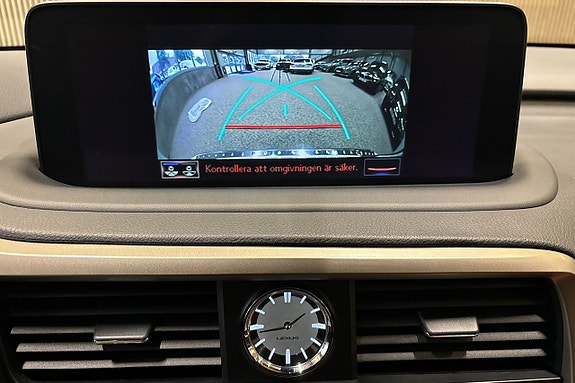 Lexus RX450h 11 of 14