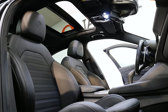 Alfa Romeo Giulia 17 of 25