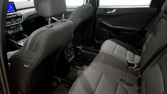 Ford Kuga 5 of 12