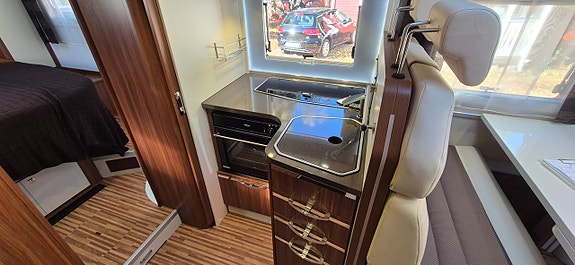 Adria Fiat Ducato  150 HK Multijet Scandinavian Edition Alde. Adria Coral Supreme S 690 SC OBS 980 MIL 1 ÄGARE 8 of 30