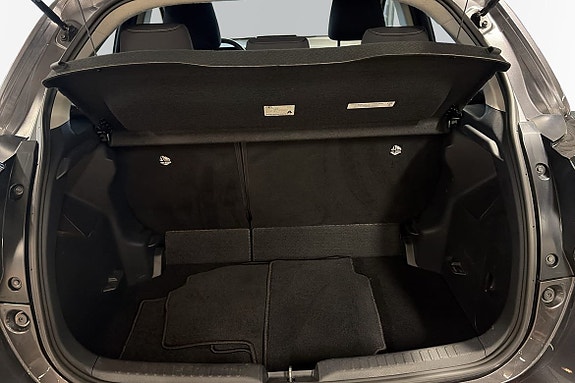 Toyota Yaris 11 of 11