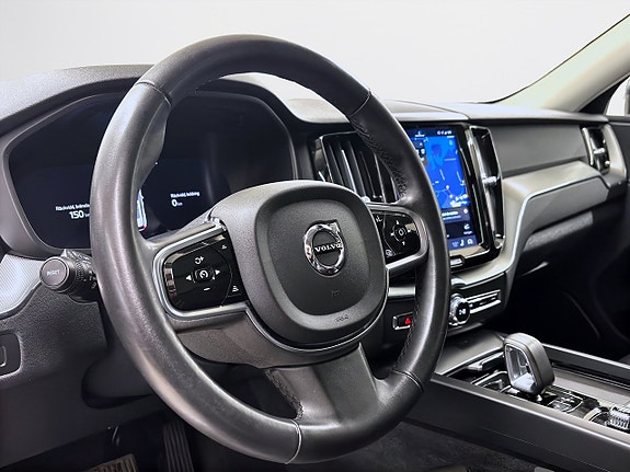 Volvo XC60 13 of 21