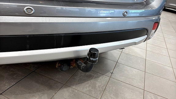 MITSUBISHI OUTLANDER PHEV 4X4 203ch - TOIT PANORAMIQUE - CAMÉRA 360° - CUIR - HAYON ÉLECTRIQUE - KEYLESS - ATTELAGE