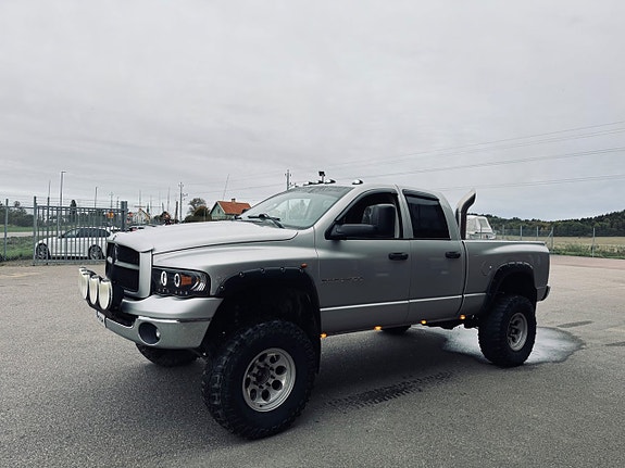 Dodge RAM 2500 7 of 19