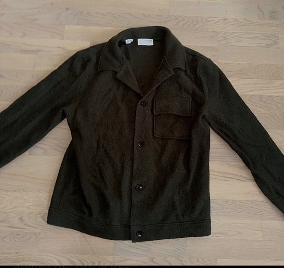 Product image 1 of 7
