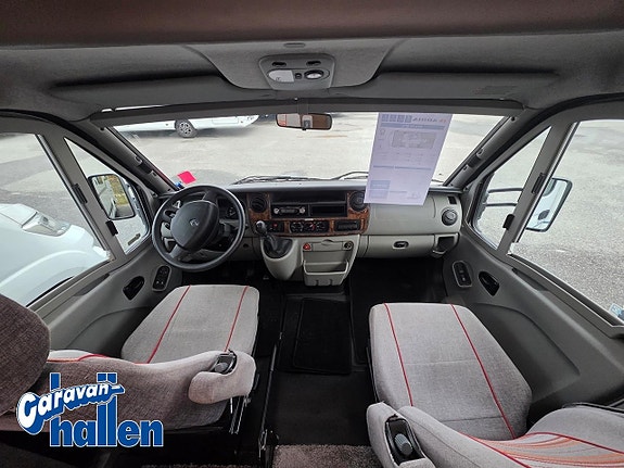Adria TIK 697 SL 7 of 21