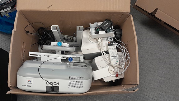 Epson EB-485W projektor