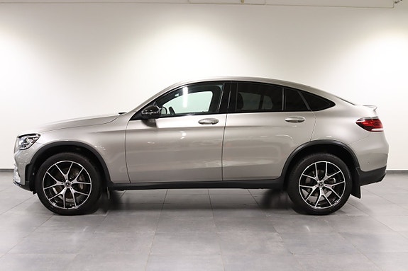 Mercedes-Benz GLC 300 de 3 of 19