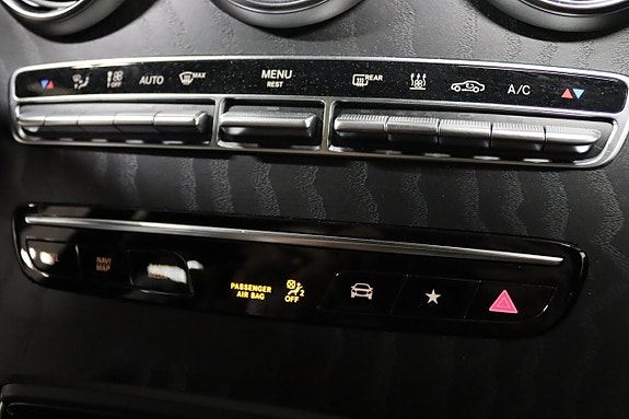 Mercedes-Benz GLC 300 de 16 of 19