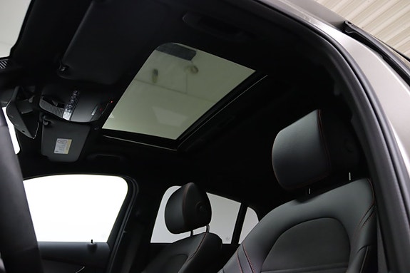 Mercedes-Benz GLC 300 de 19 of 19