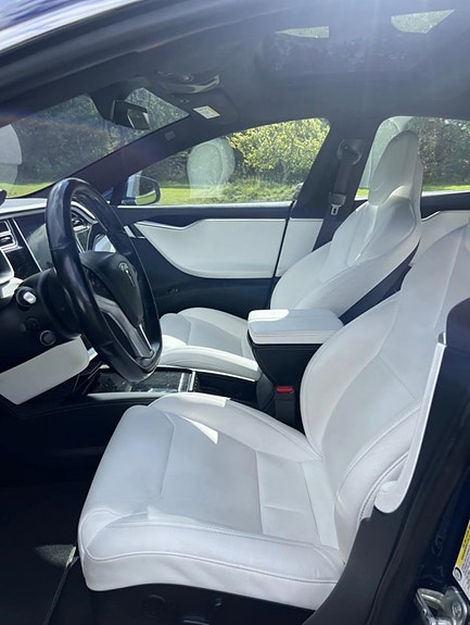 Tesla Model S 3 of 12