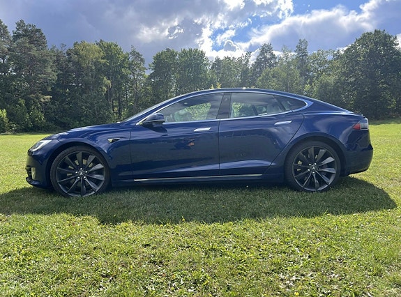 Tesla Model S 6 of 12