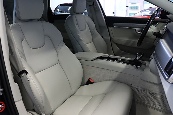 Volvo V90 12 of 22