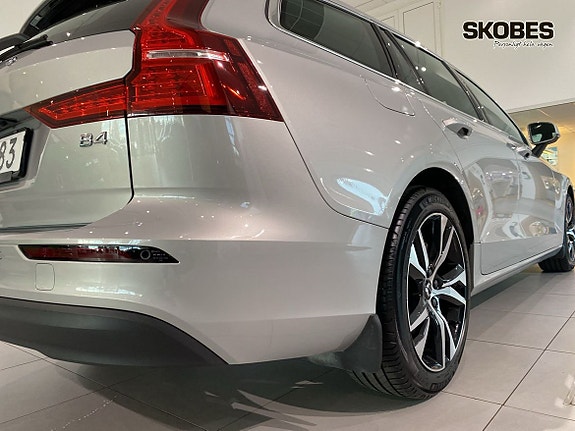Volvo V60 25 of 30