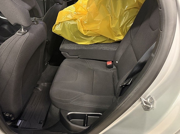 Volvo V40 9 of 20