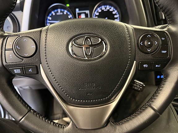 Toyota RAV4 19 of 23