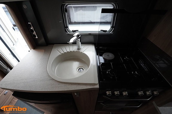 Swift 774, Solcell, 150hk, Ugn 8 of 17