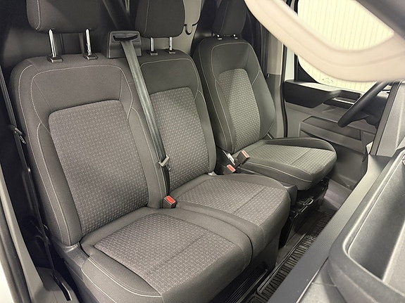 Ford Transit Custom 10 of 27
