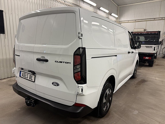Ford Transit Custom 4 of 27