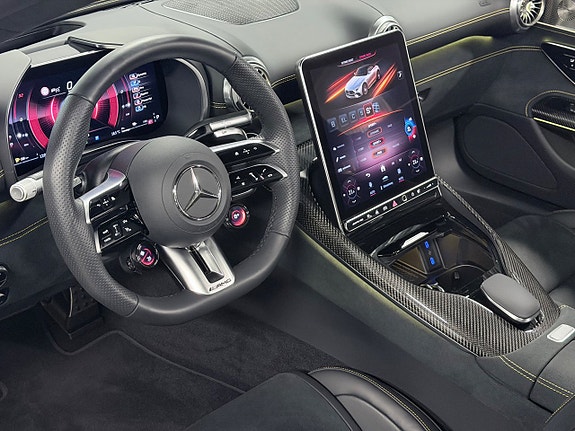Mercedes-Benz SL63 18 of 30