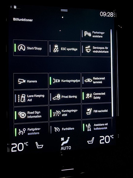 Volvo V90 Cross Country 22 of 26